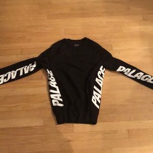UNISEX authentic palace crewneck-price negotiable